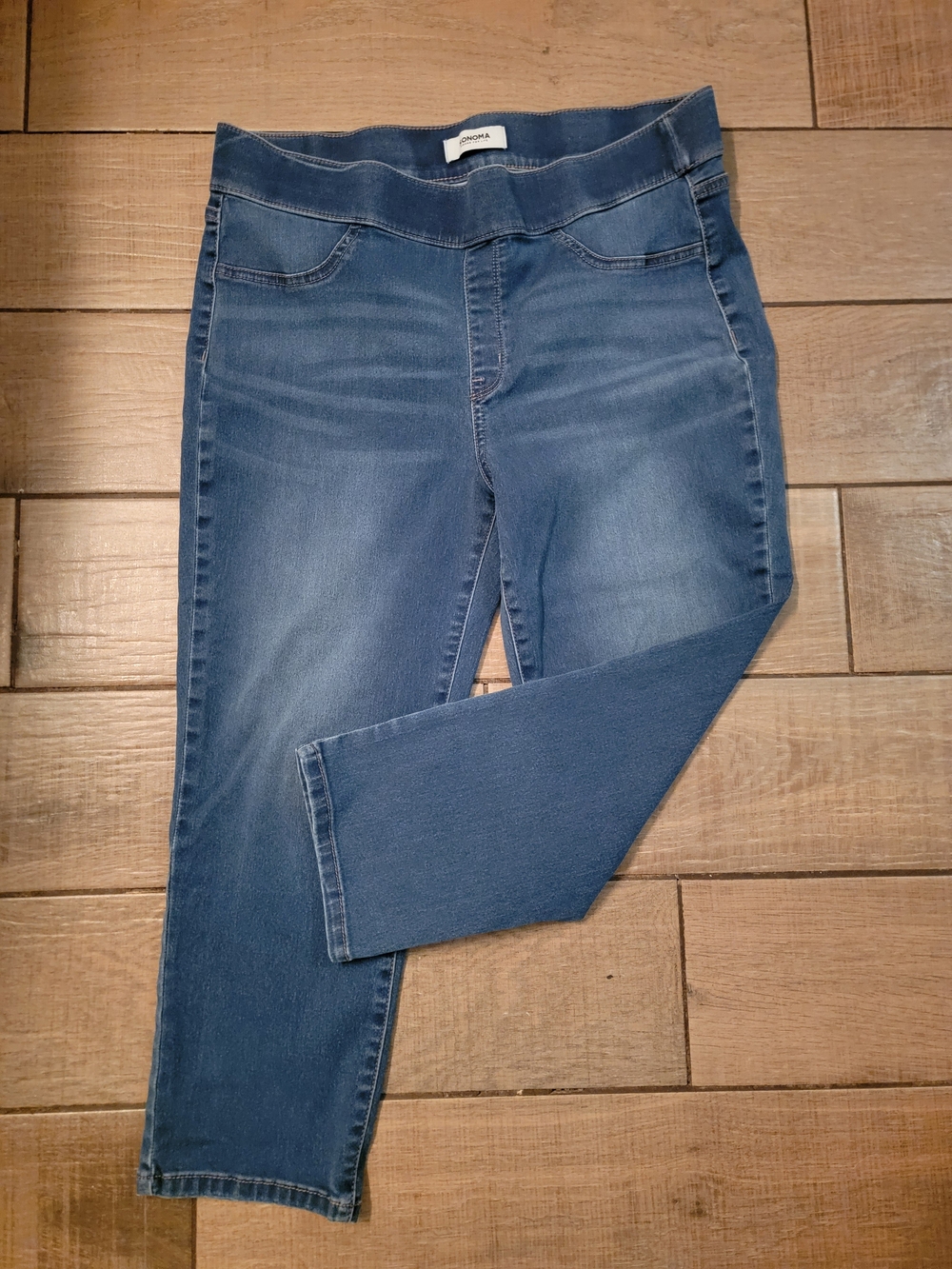 Sonoma Dark Wash Blue Women’s Jeggings